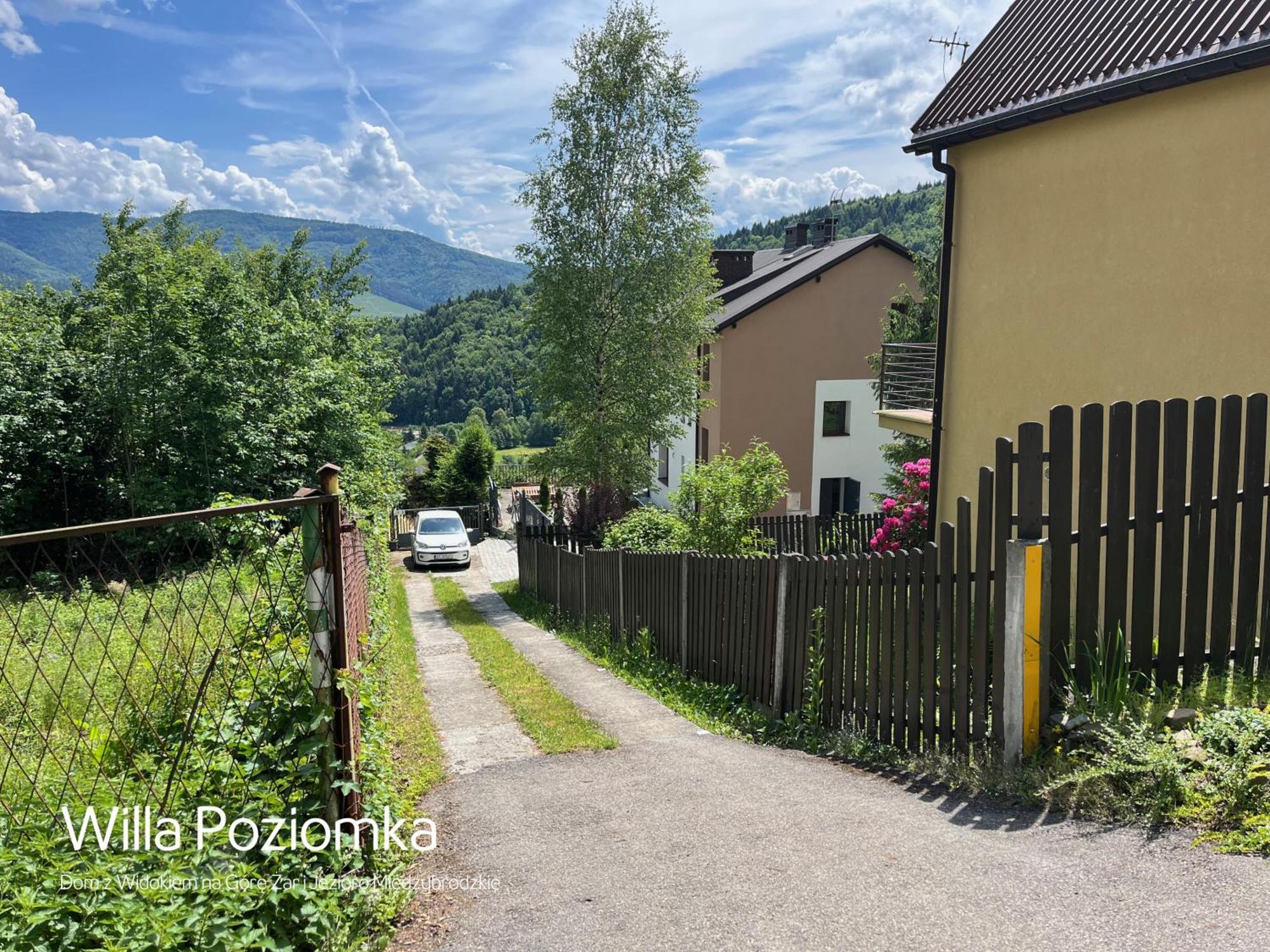 Willa Poziomka Z Tarasem I Widokiem Na Gore Zar I Jezioro Miedzybrodzkie Miedzybrodzie Bialskie Exterior photo